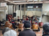 百草台のお祭りへ